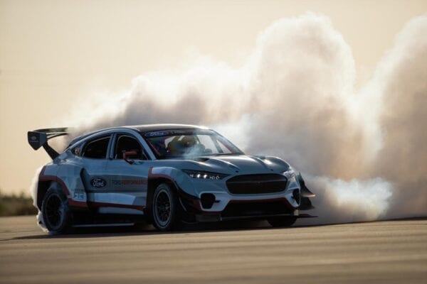 Ford Mustang Mach-E 1400 drift