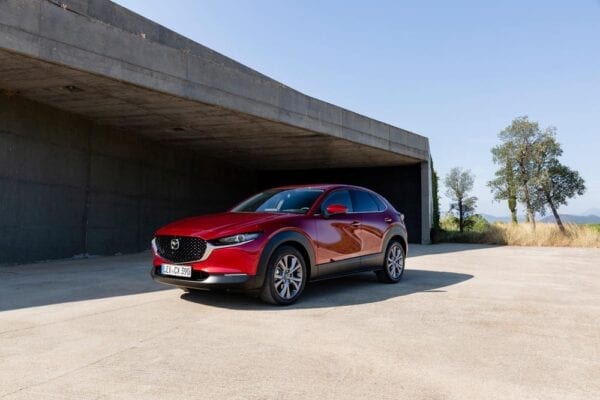 Mazda CX-30 rojo