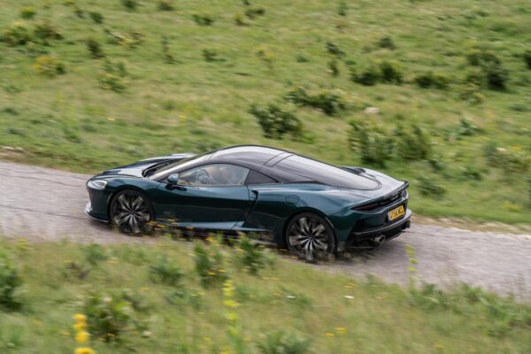 McLaren GT y 720S a prueba