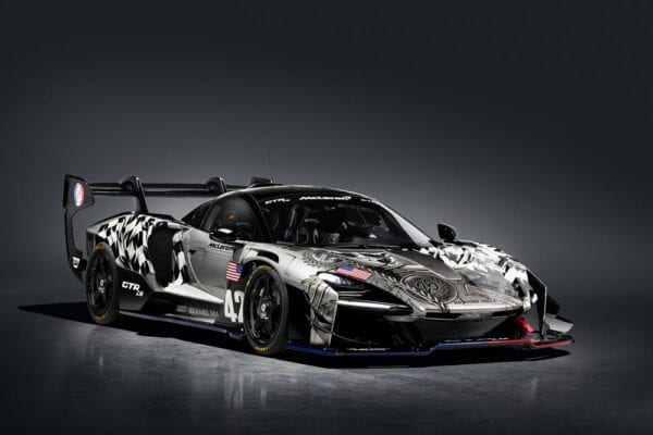 McLaren Senna GTR LM tres cuartos delantero