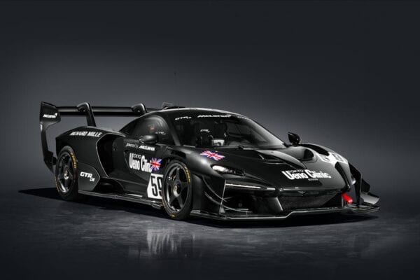 McLaren Senna GTR LM Ueno tres cuartos delantero