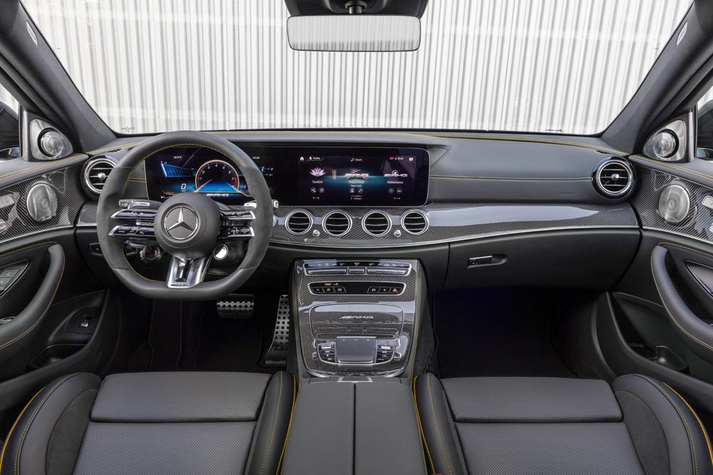 Mercedes AMG E 63 2020 vista interior