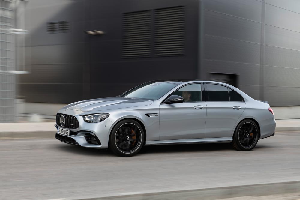 Mercedes AMG E 63 2020 movimiento