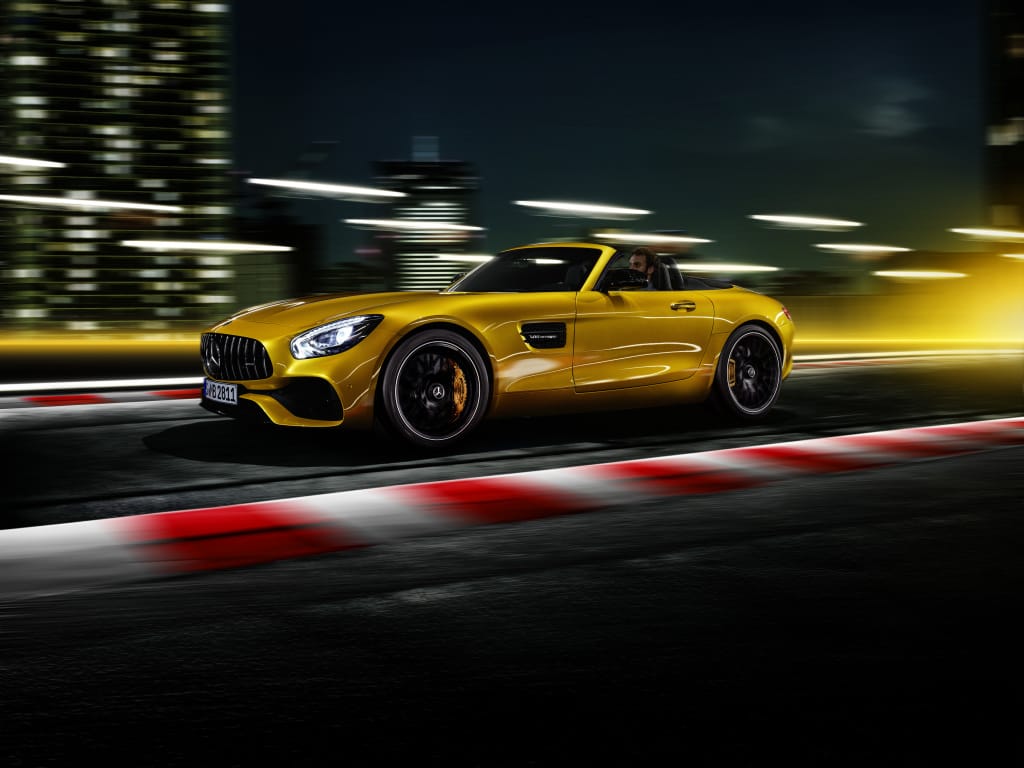 Mercedes AMG GT S Roadster