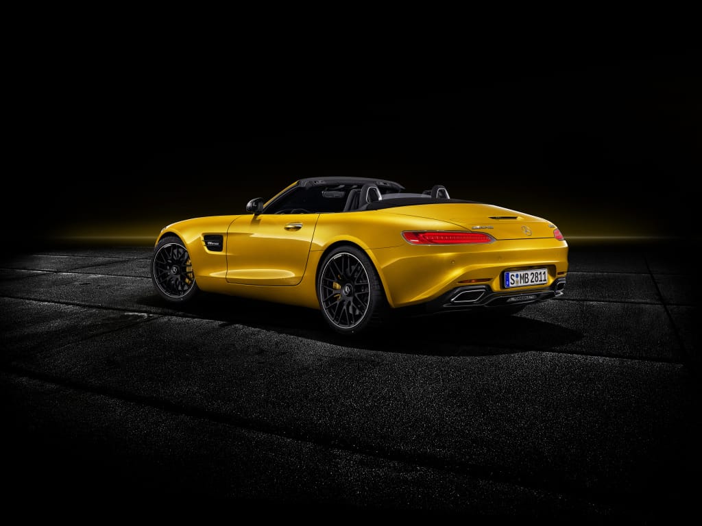 Mercedes AMG GT S Roadster