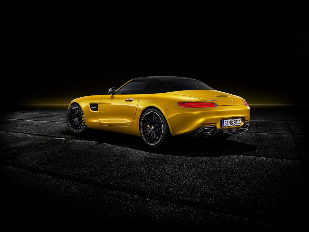 Mercedes AMG GT S Roadster