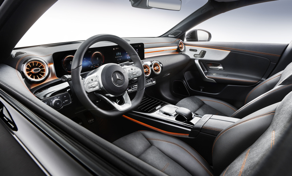 Mercedes CLA 2019 interior