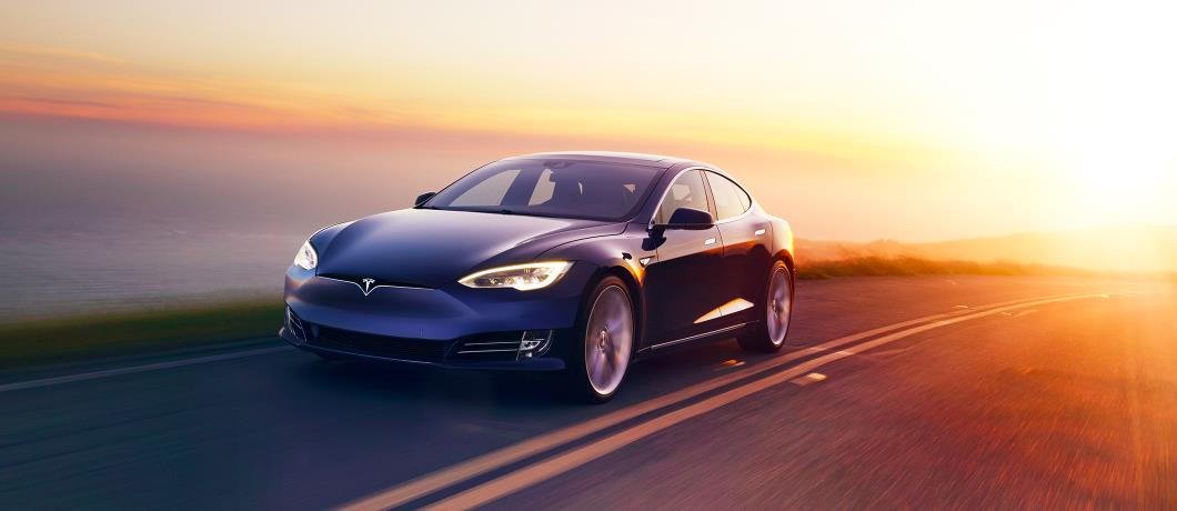 El camión eléctrico de Tesla está listo para su debut el 26 de octubre