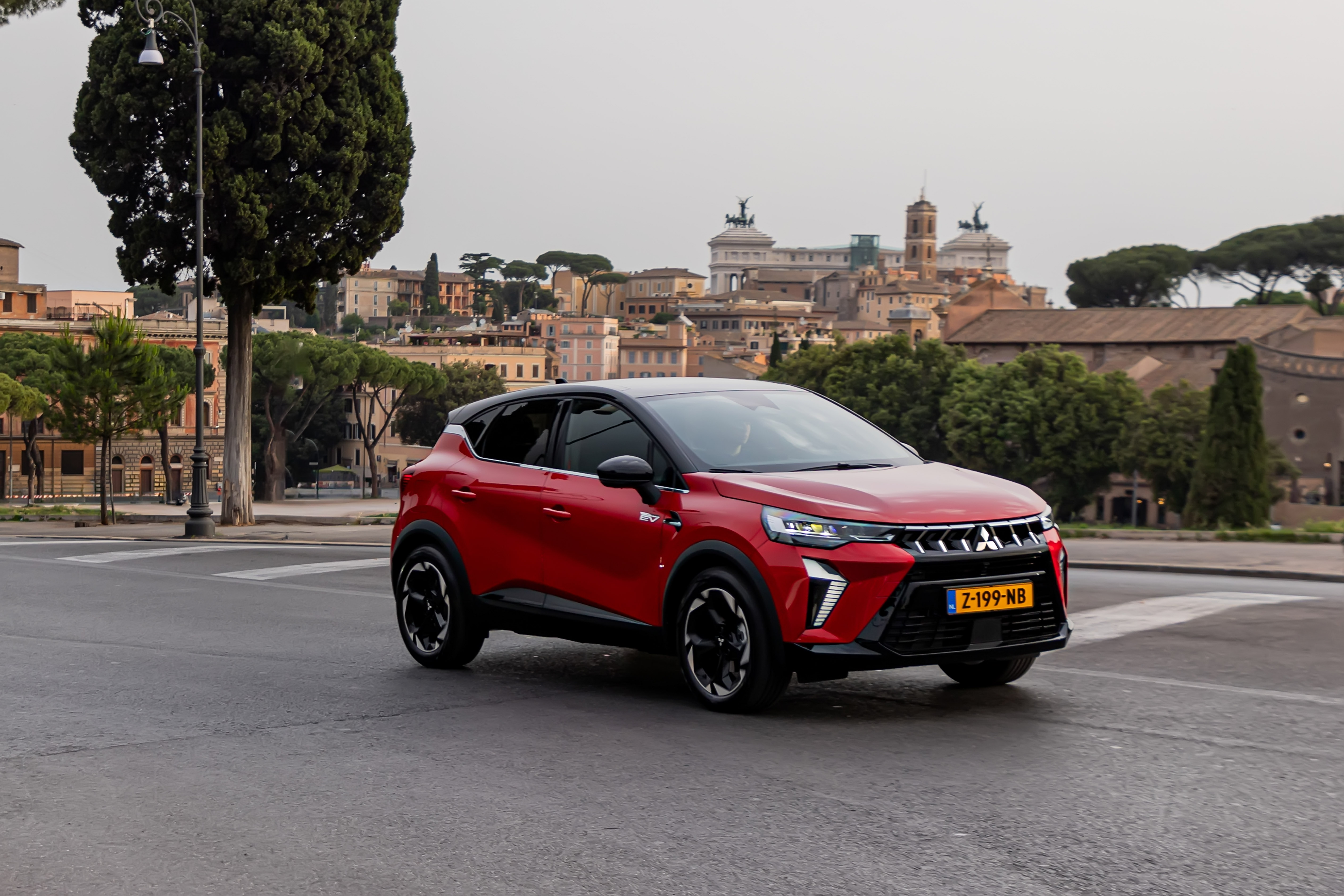 Mitsubishi ASX: romanticismo por Roma