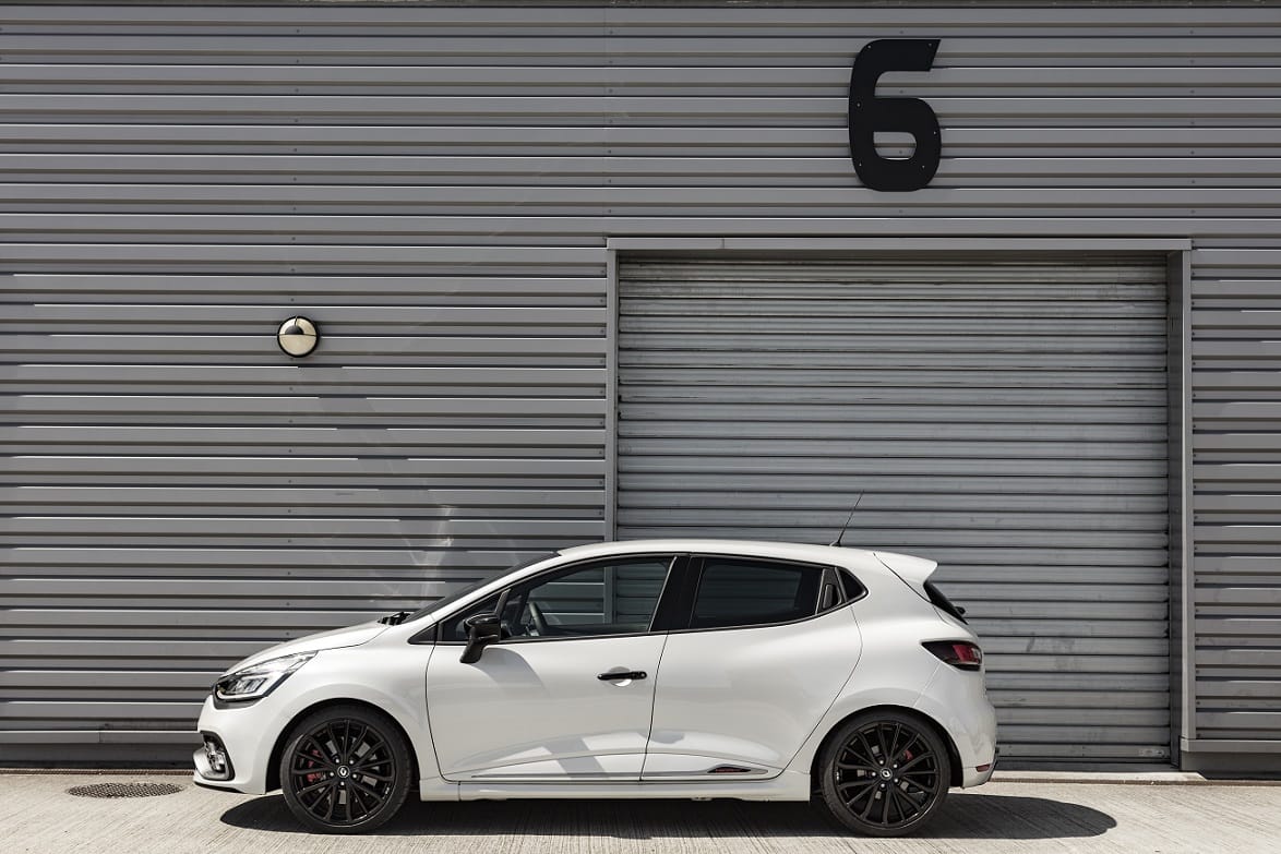 New Renault CLIO RS Trophy  17 © Renault