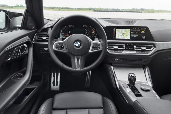 Interior BMW Serie 2 2022