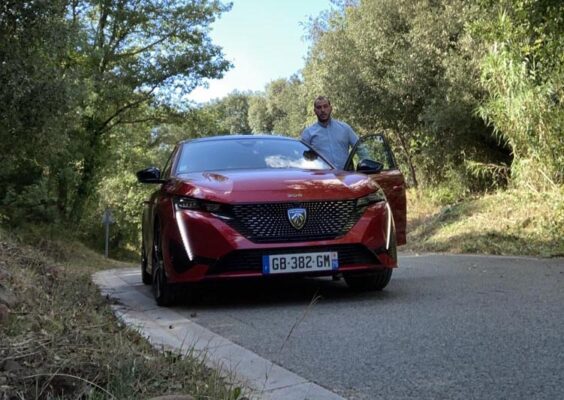 Nuevo Peugeot 308 Daniel Cannes