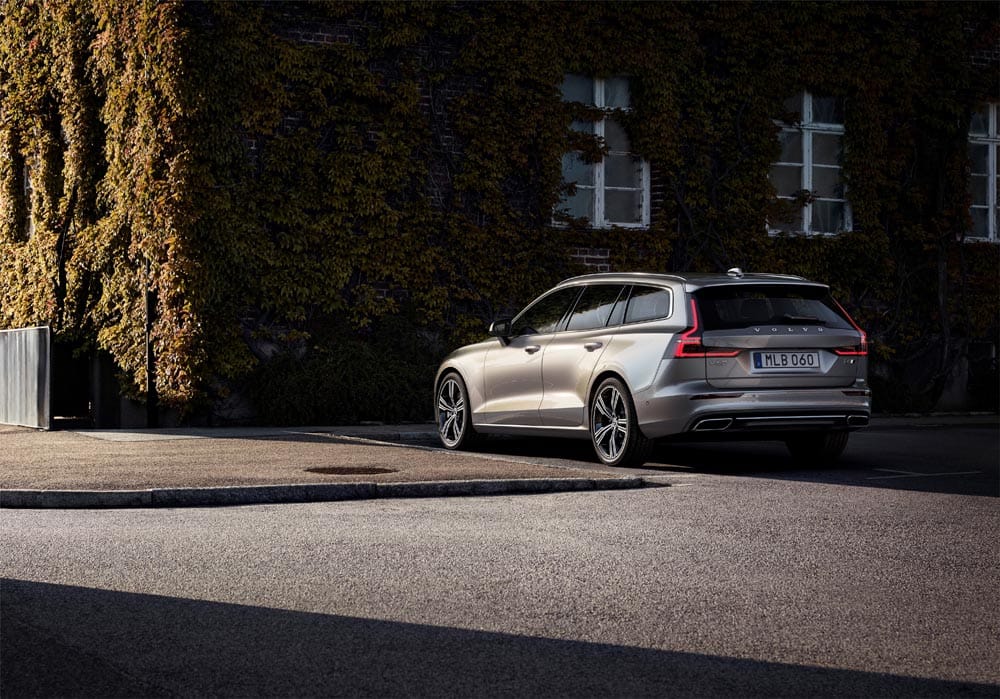 Ya hay precio para el Volvo V60, menos de 40.000 euros por el familiar sueco