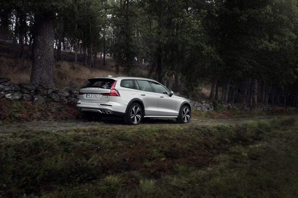 Volvo V60 Cross Country 2018