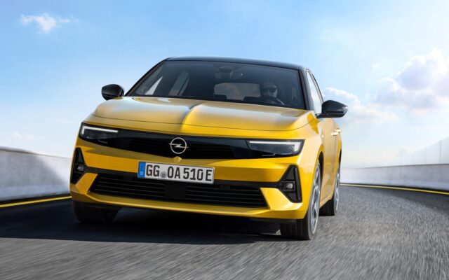 Opel Astra 2021