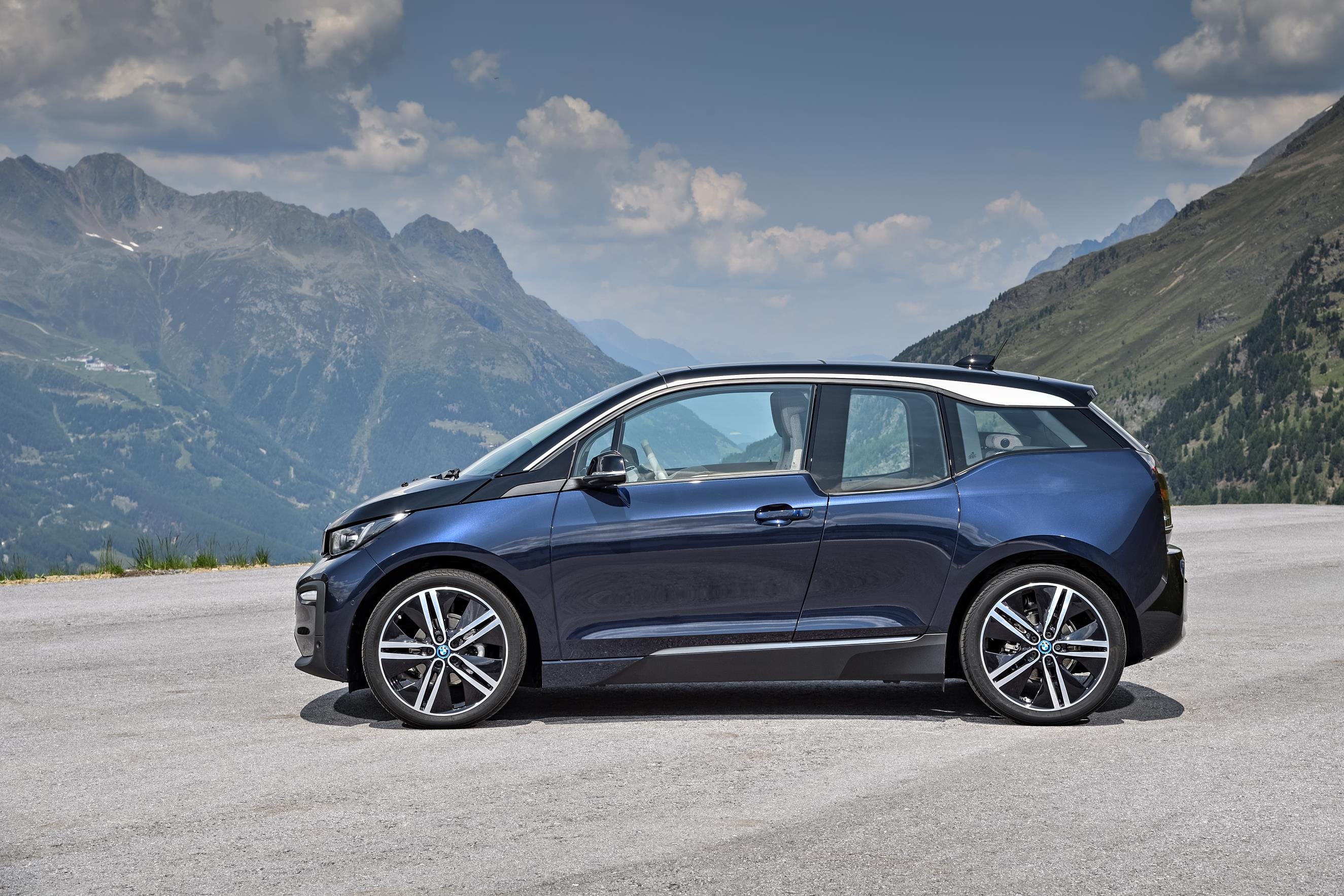 BMW i3 y BMW i3s 2018, la revolución de la movilidad eléctrica premium esta aquí