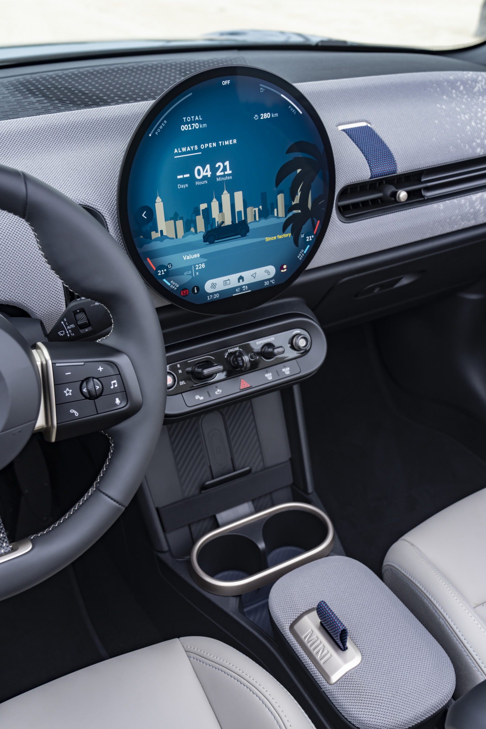 Interior Mini Cooper pantalla OLED