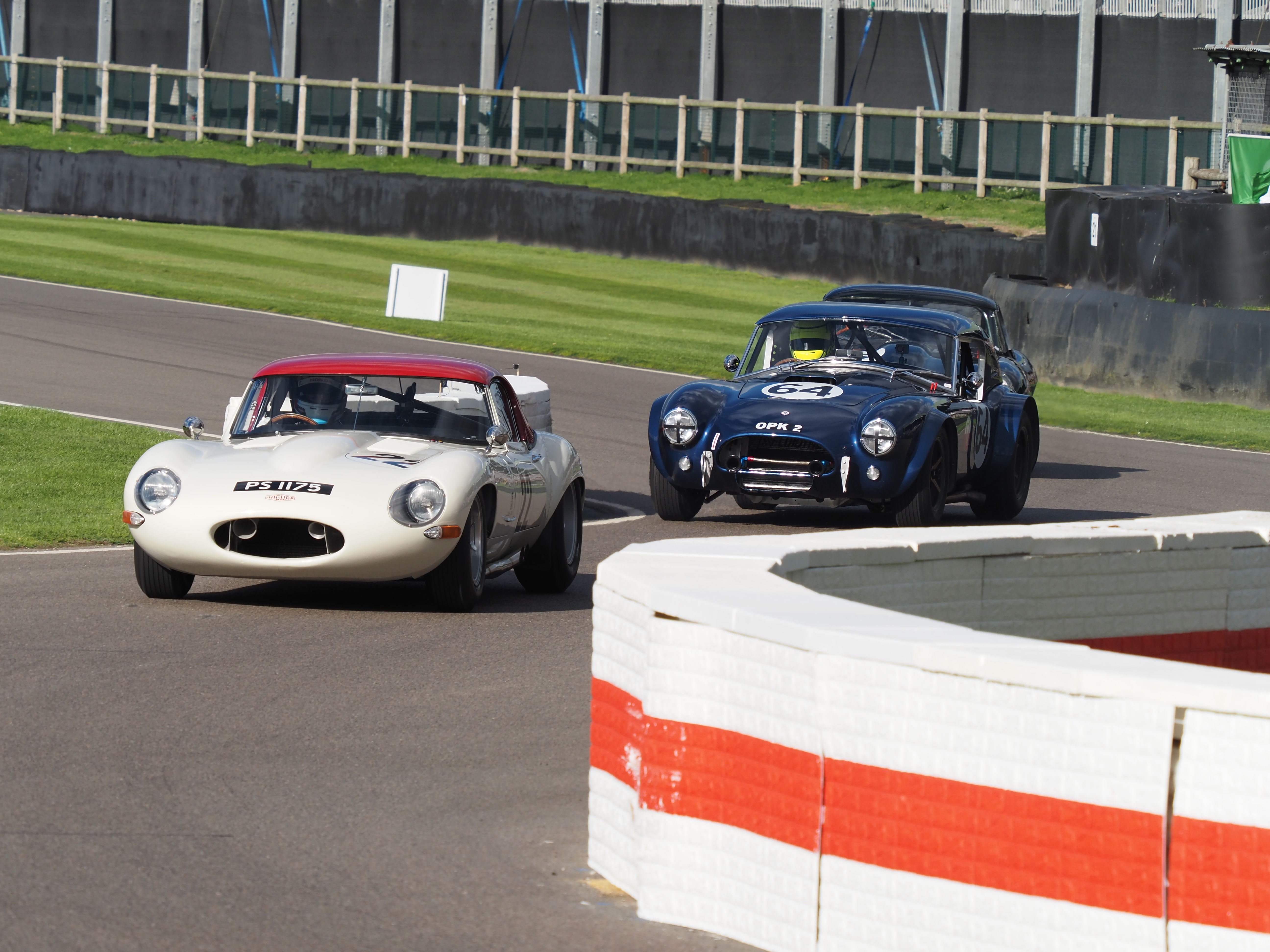 GOODWOOD REVIVAL 2022, fiesta de emociones y carreras de coches míticos