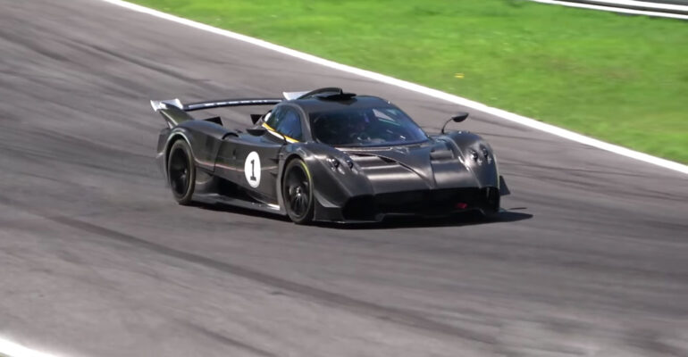 Placer auditivo, 5 minutos del Pagani Huayra R y su V12 rugiendo en circuito