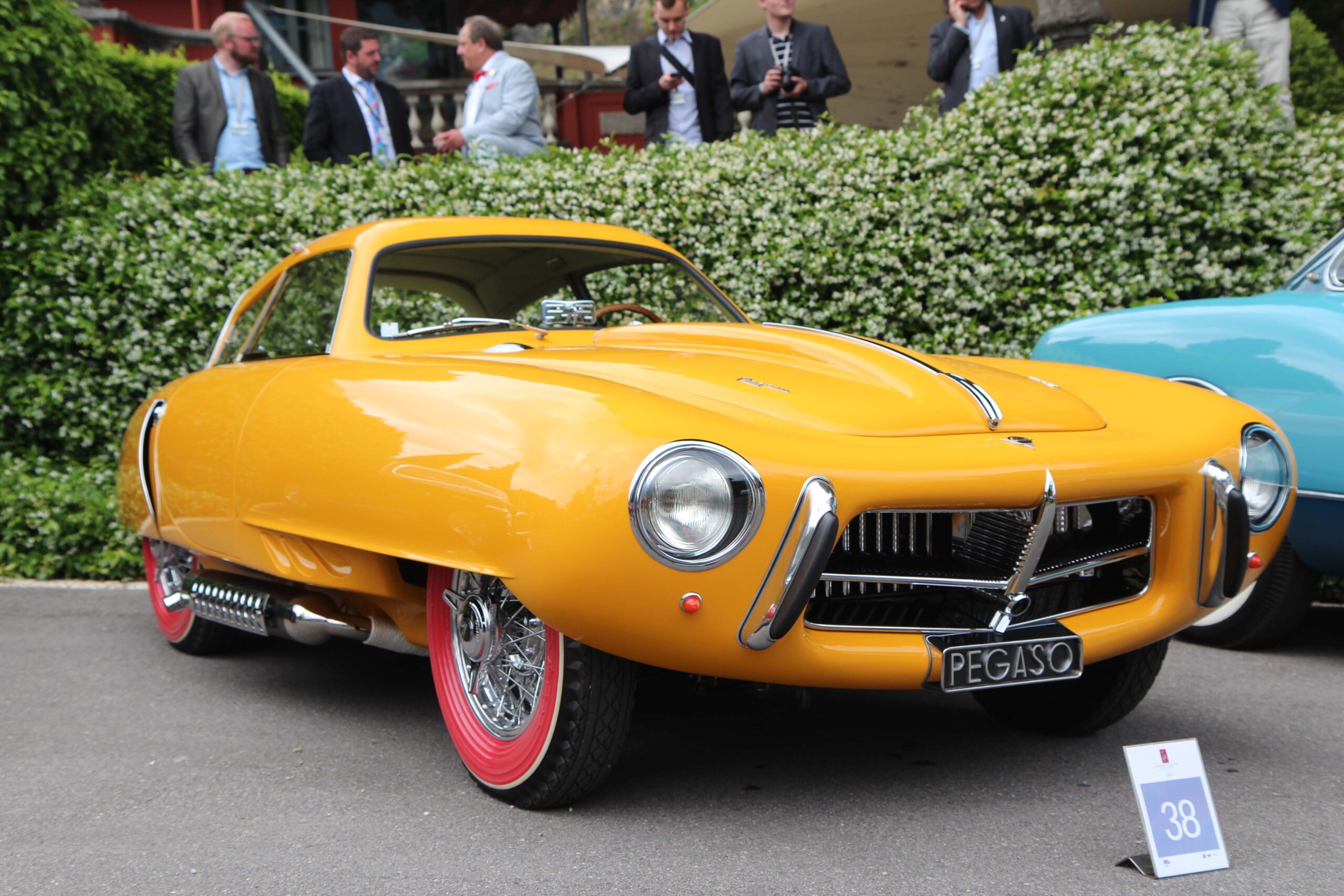 Pegaso Z-102