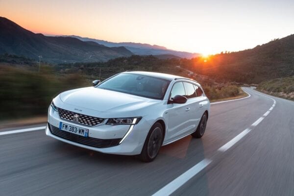 Prueba Peugeot 508 SW Hybrid