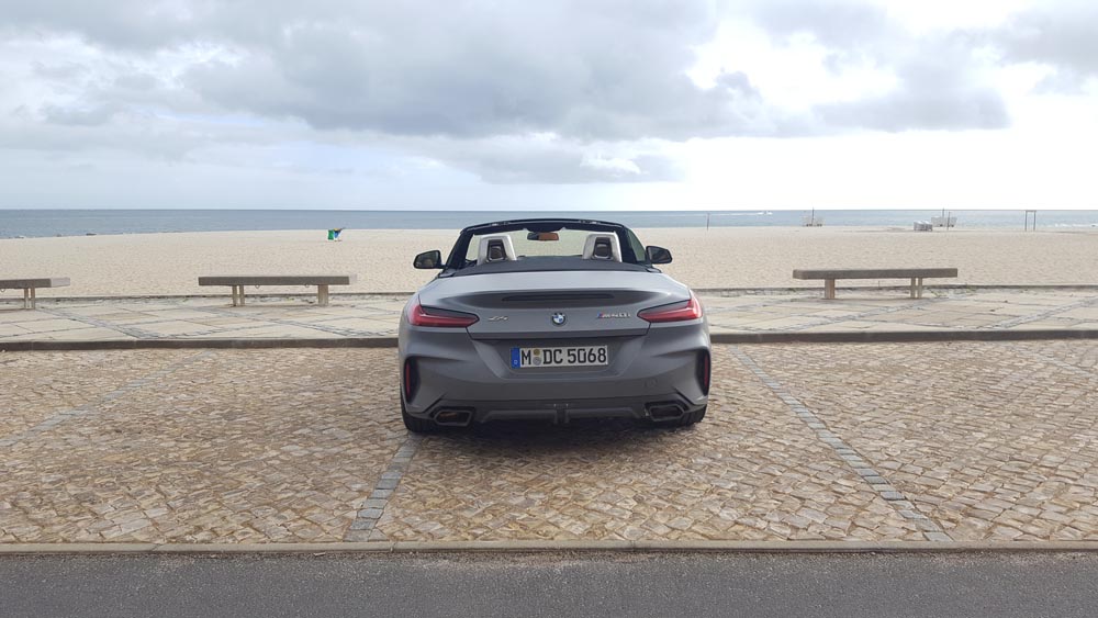 Porsche 718 Cayman vs BMW Z4, Hora de despertarse