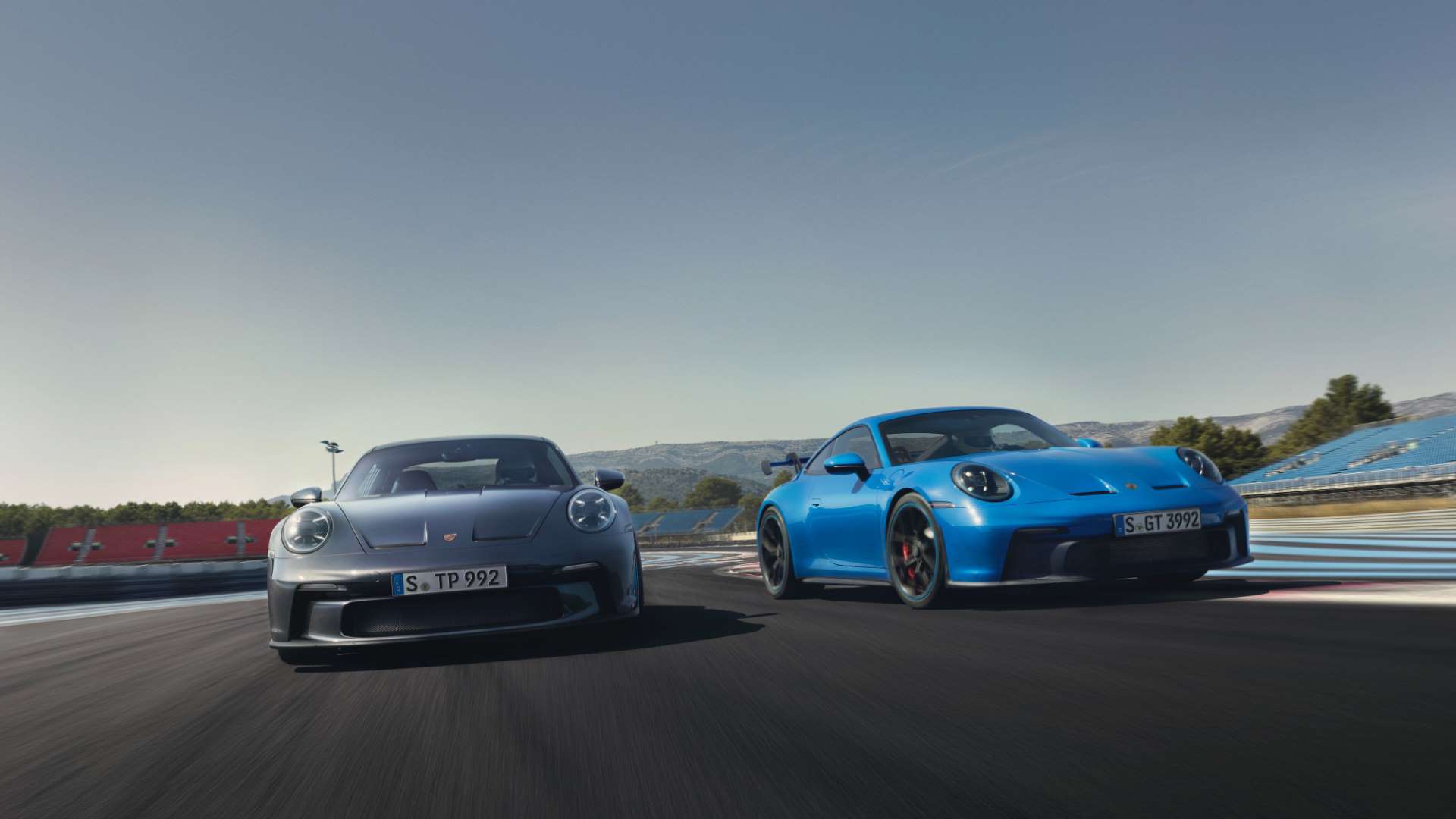 Porsche 911 GT3 Touring: cuando deportividad y elegancia no están reñidas