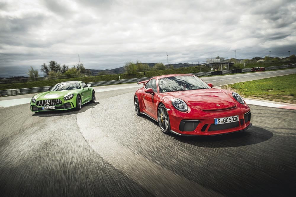 Porsche 911 GT3 contra Mercedes AMG GT R Revista CAR