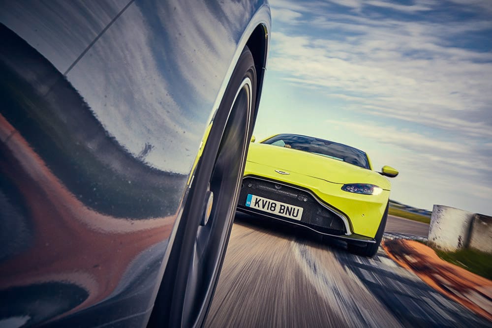 Porsche 911 GTS vs 2017 Aston Martin Vantage 2018