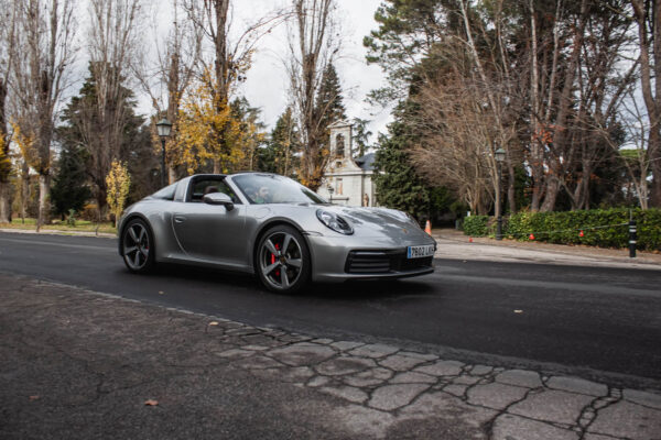 Porsche 911 Targa y Lexus LC 500 Cabrio