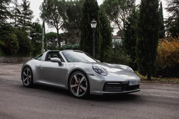 Porsche 911 Targa y Lexus LC 500 Cabrio