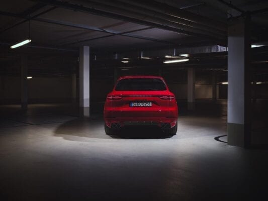 Porsche Cayenne GTS 2020 trasera coupe