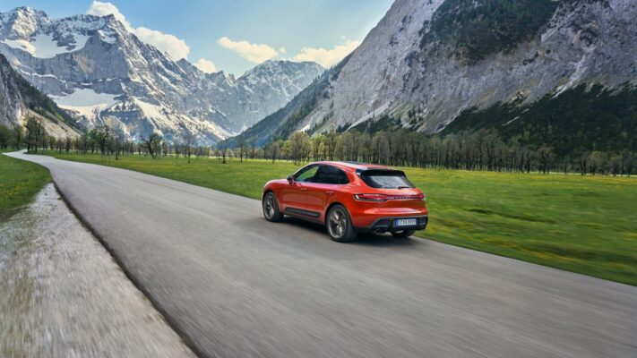 Porsche Macan 2021