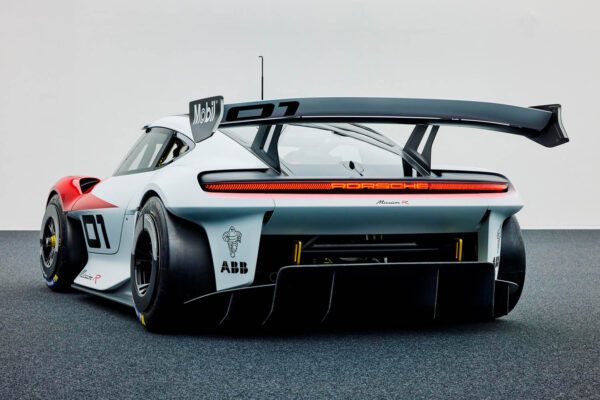 Porsche Mission R, 1.110 CV para la Porsche Cup del futuro