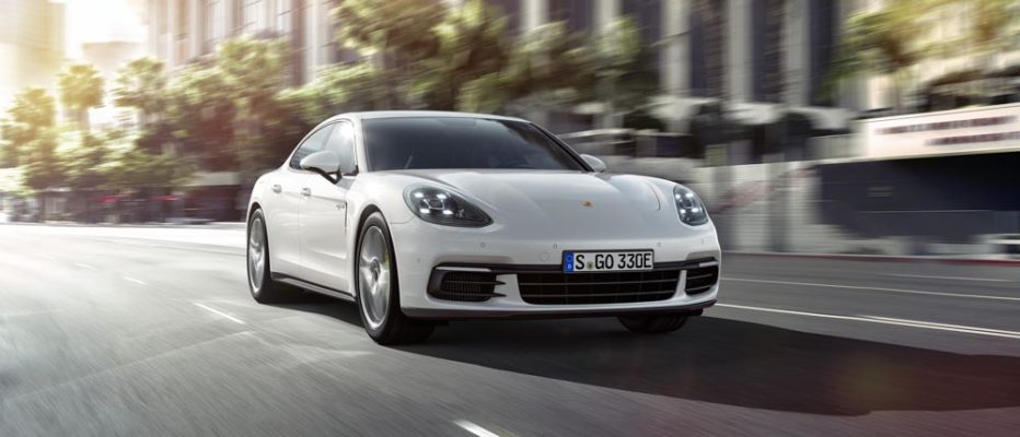 Porsche Panamera E-Hybrid Revista CAR