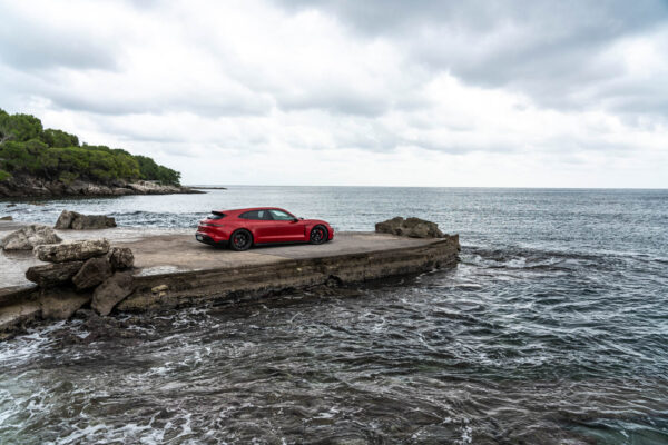 Prueba Porsche Taycan Sport Turismo GTS, vive lo eléctrico