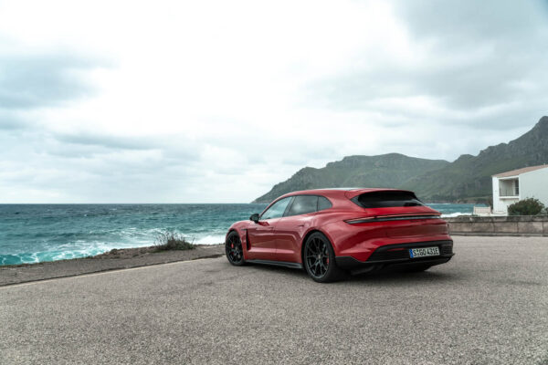 Prueba Porsche Taycan Sport Turismo GTS