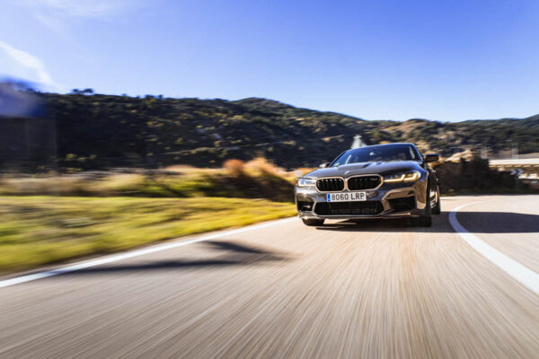 Prueba BMW M5 CS, donde está el límite