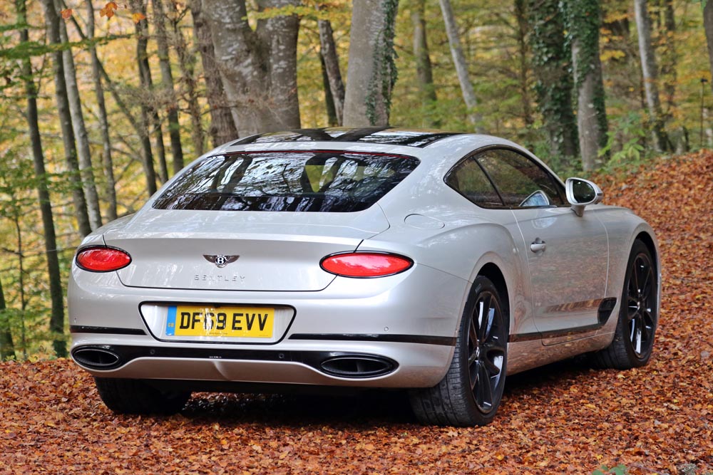 Bentley Continental GT W12 tres cuartos trasero