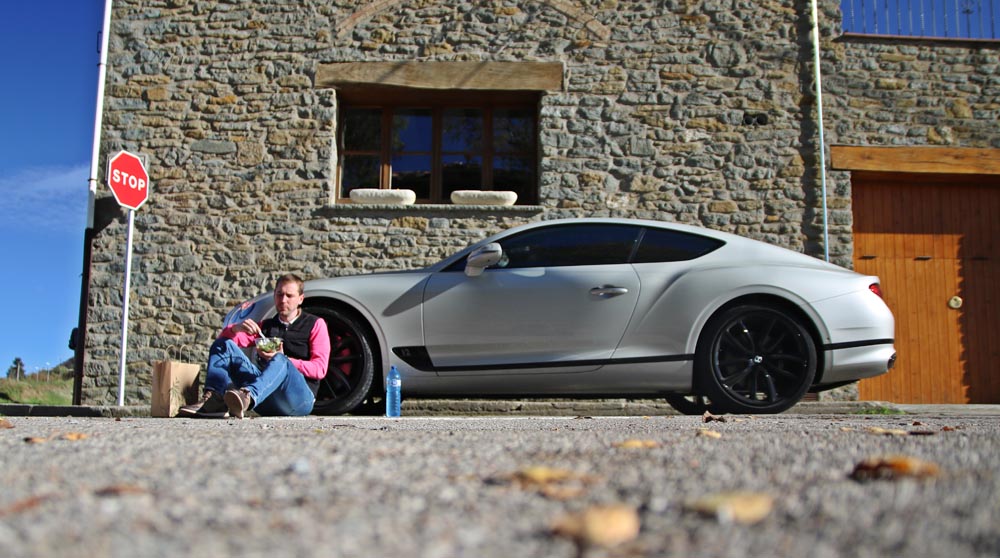 Bentley Continental GT W12 perfil