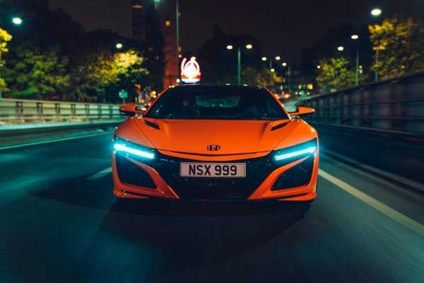 Prueba Honda NSX 2020 frontal movimiento