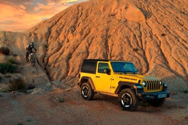 Jeep Wrangler Rubicon campo