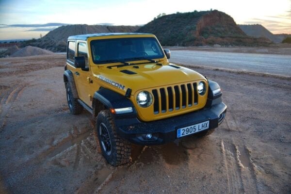 Jeep Wrangler Rubicon vista frontal