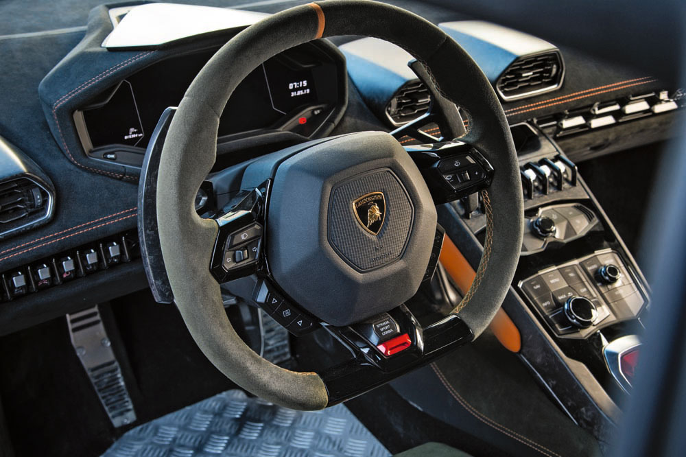 Prueba Lamborghini Huracán Sterrato interior