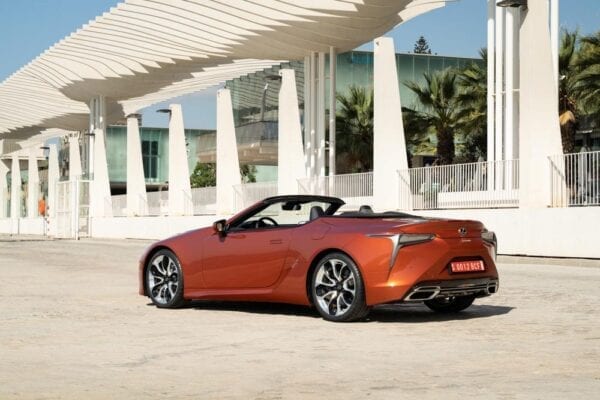 Prueba Lexus LC 500 Cabrio, techo fuera, dentro V8