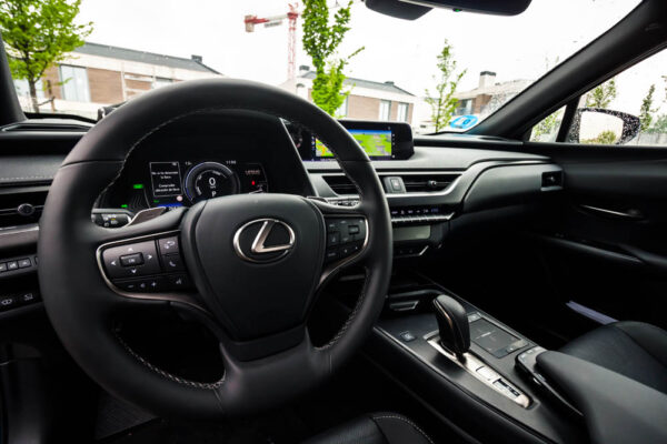 Lexus UX 300e prueba