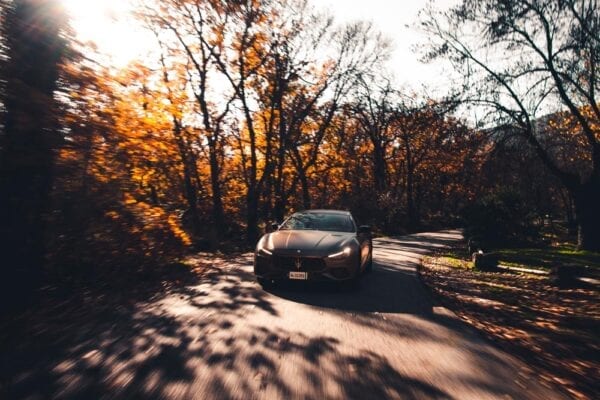 Maserati Ghibli Trofeo condudcción