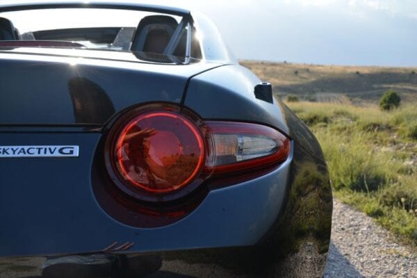 Mazda MX-5 RF 2.0 faro trasero