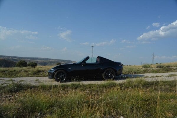 Mazda MX-5 RF 2.0 perfil