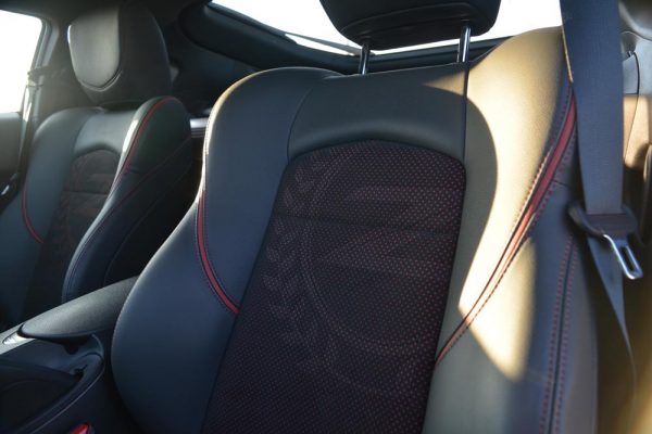 Prueba Nissan 370Z respaldo asiento